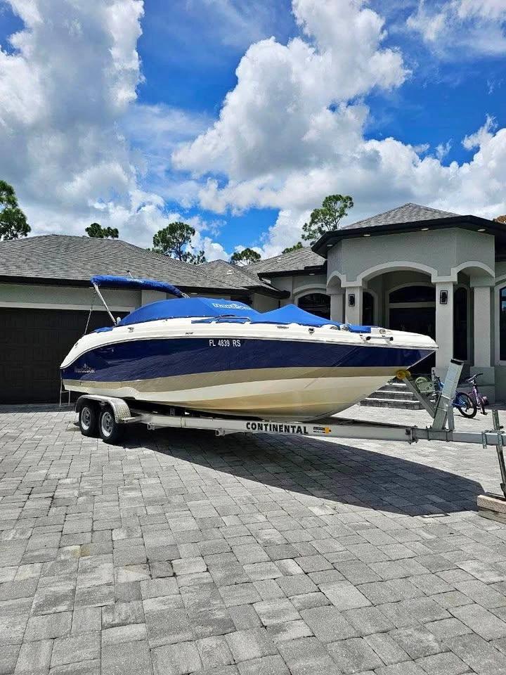 2018 NauticStar Boats 243 DC Sport Deck