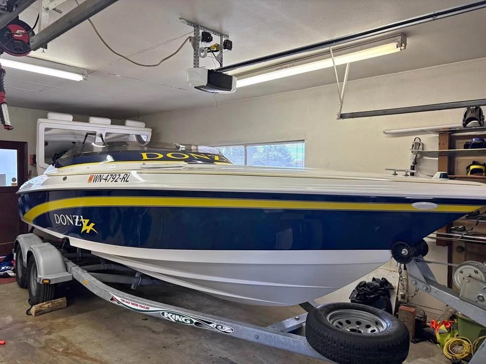 2001 Donzi 22’ zx Donzi 22 ZX