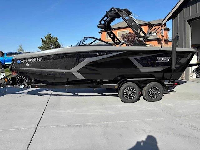 2022 Heyday WT-2 Surf