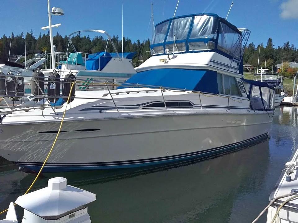 1985 Searay 390 39ft sportfisher 360 Sedan variant