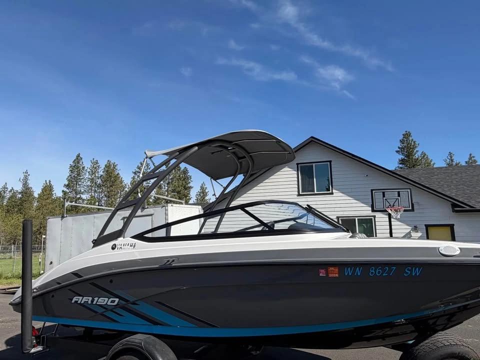 2021 Yamaha ar 190