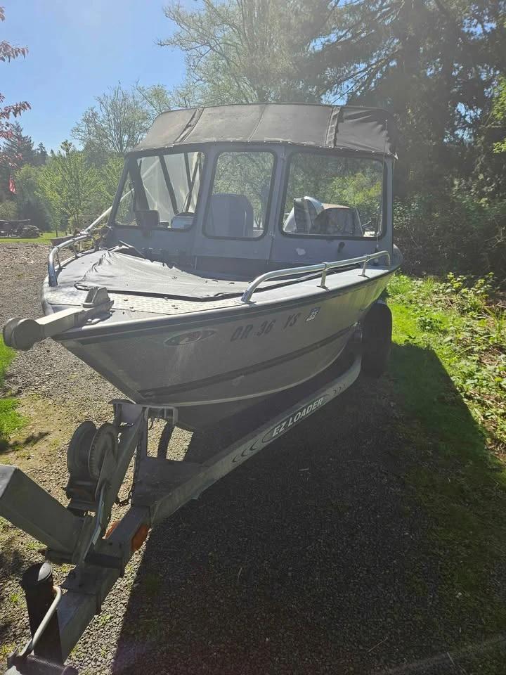 1998 19ft Hewescraft 190 Searcher