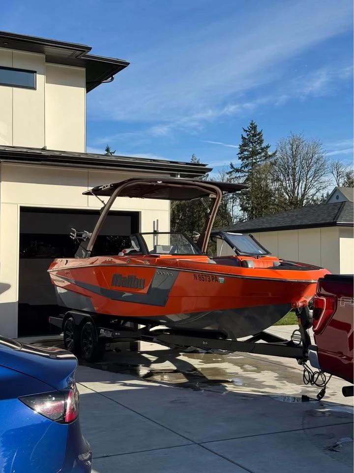 2022 MALIBU wakesetter 21