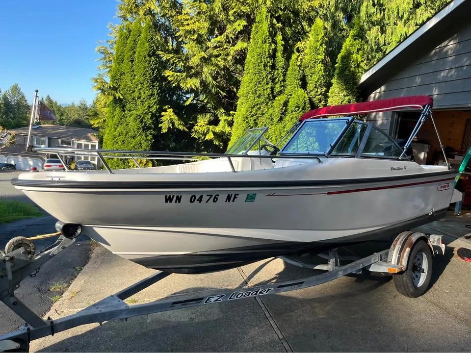 1995 Boston whaler Dauntless 17