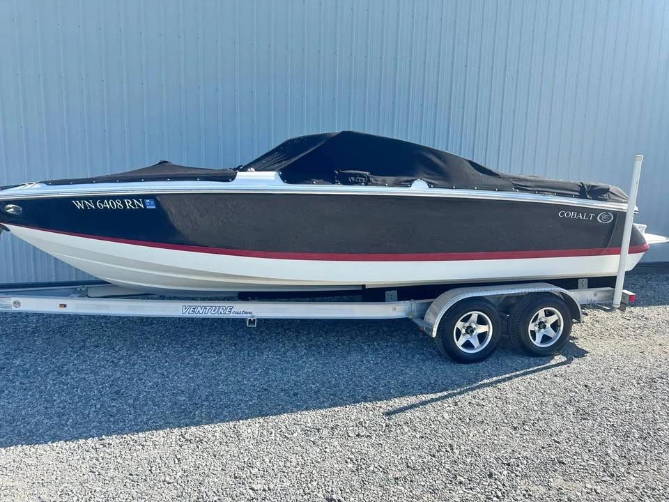 2009 Cobalt 230 230 BR