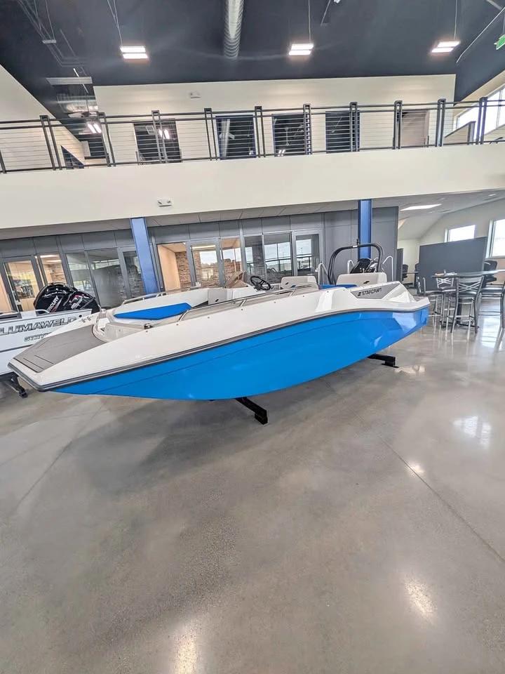 2025 Starcraft SV16 OB Deckboat 60hp merc w/trailer SV 16 OB