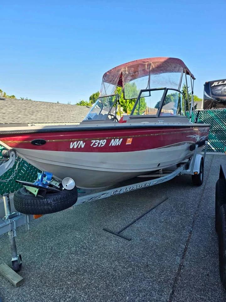 2003 Crestliner Super Hawk 1700 1700 Super Hawk