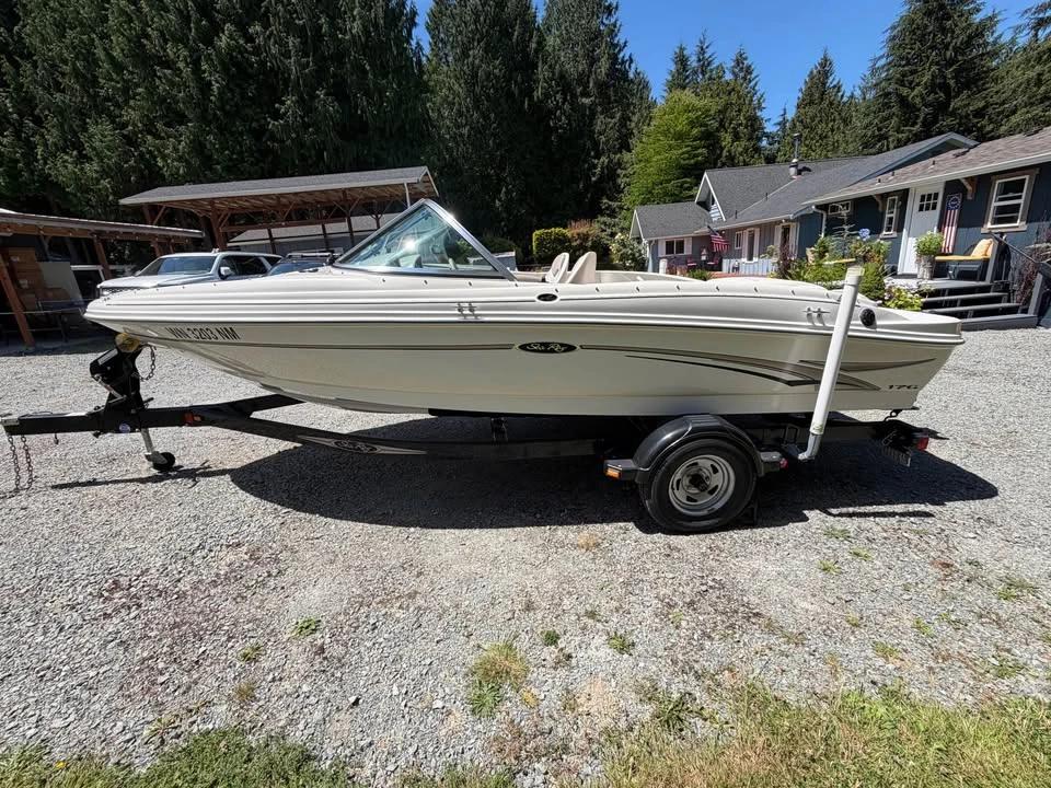 2003 Sea Ray 176 Bowrider