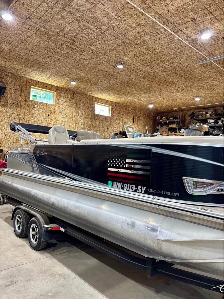 2017 Avalon pontoon