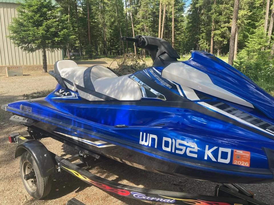 2017 WaveRunner VX