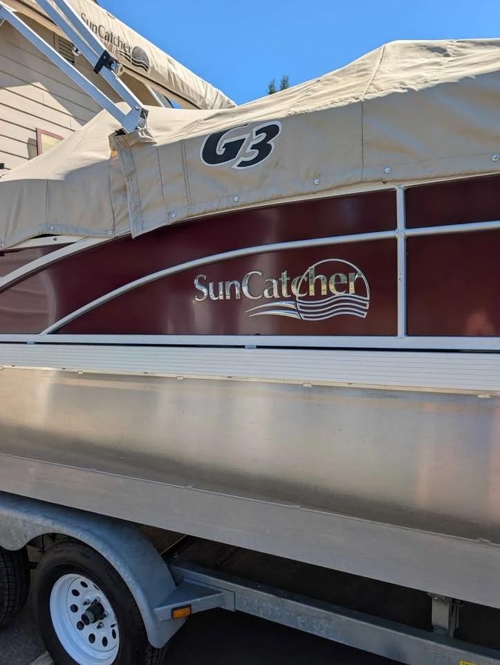 2015 SunCatcher G3 Boats
