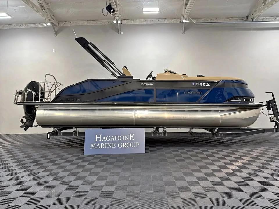 2022 HARRIS grand mariner 230