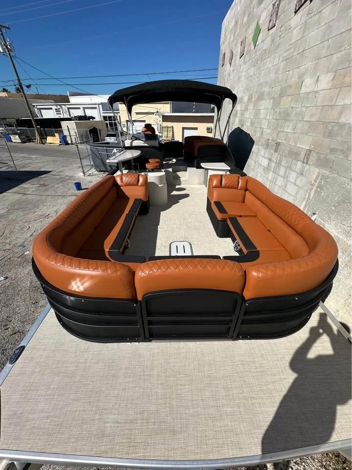 2015 Tritoon Pontoon premier 290 grand view