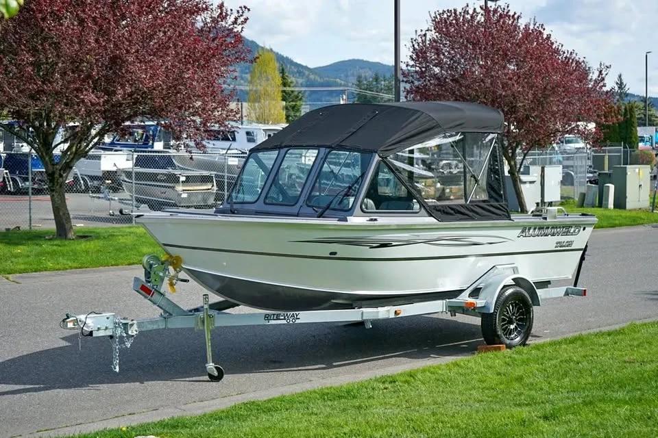 2026 Alumaweld Talon 18
