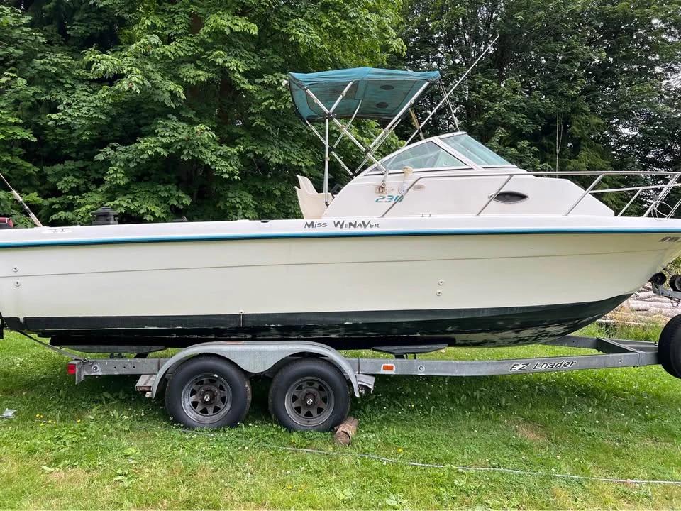 1996 Neptune 23ft Neptune 230 Walkaround