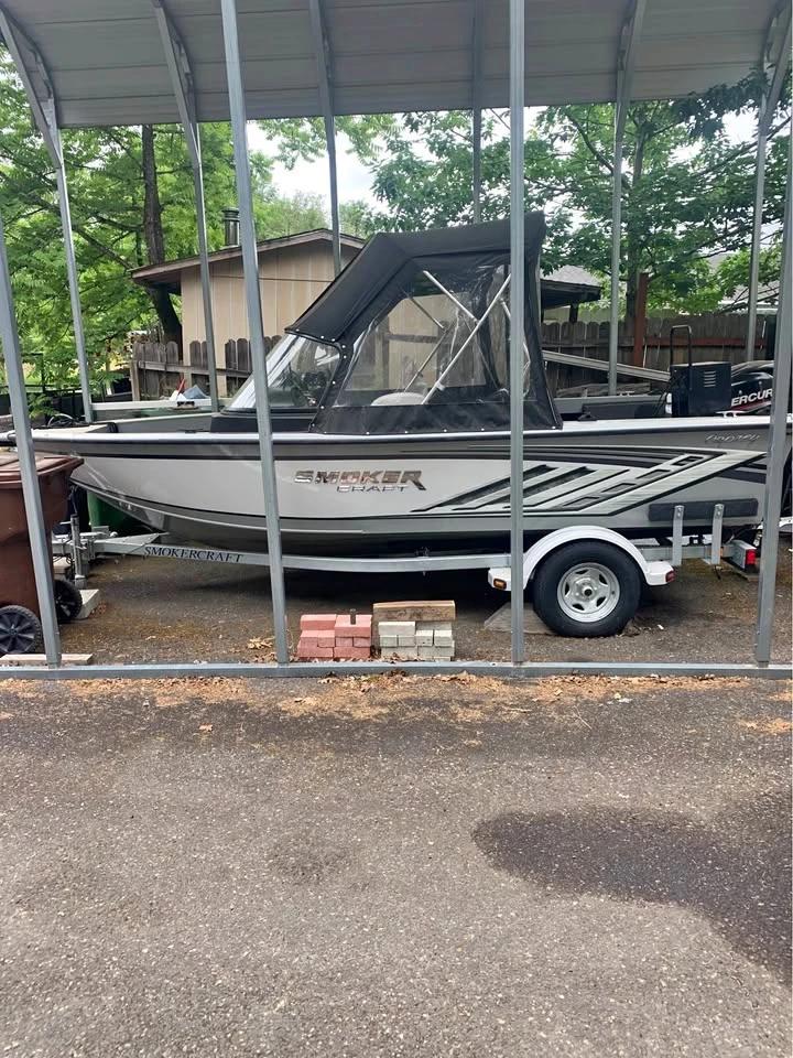 2000 Smoker Craft Osprey