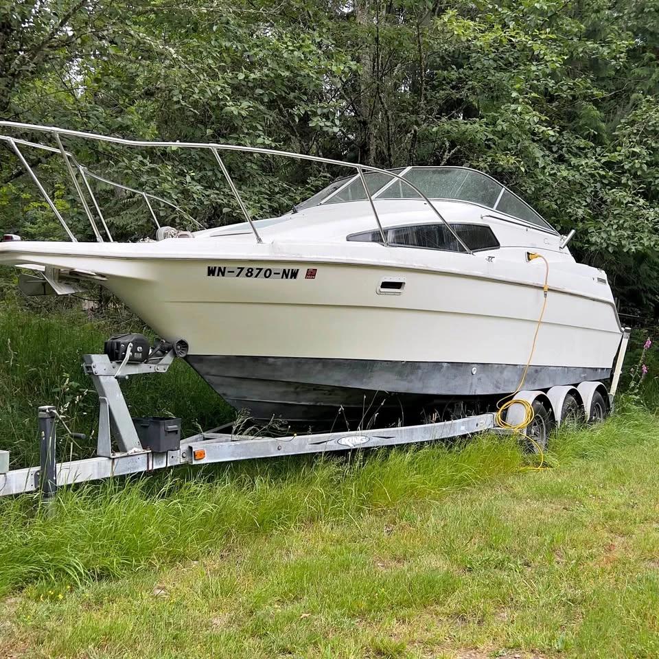 1999 27’ Bayliner Ciera Cabin Cruiser Boat 2655 Ciera Sunbridge