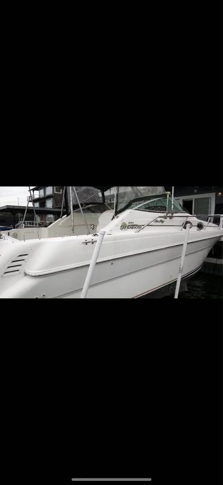 2002 SeaRay Sundancer 270 270 Sundancer