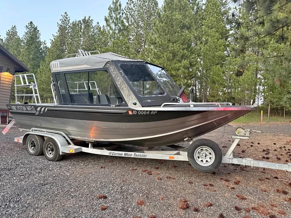 2007 Custom Weld Whitewater Special 22’ Whitewater Special 22'