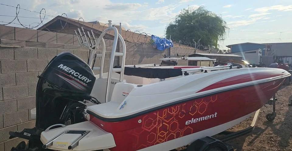 2014 elements boat low hours Element XL