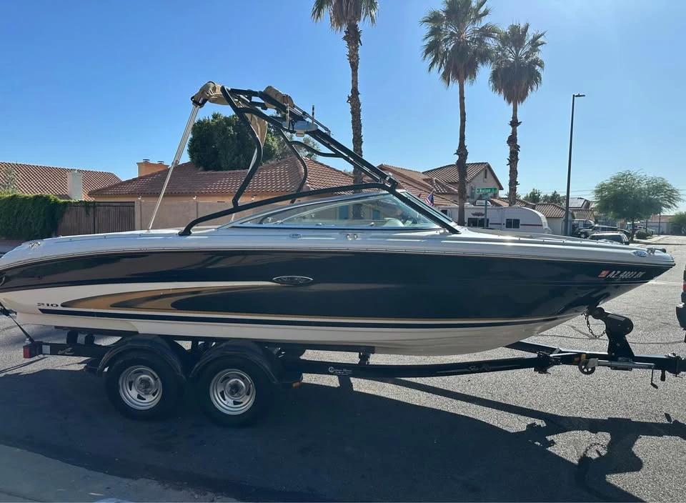 2002 Sea Ray Signature 210