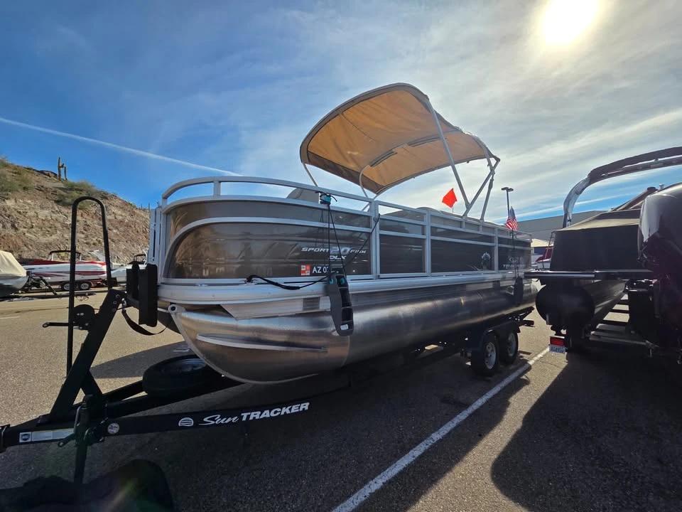2025 SunTracker sportfish SportFish 20 DLX