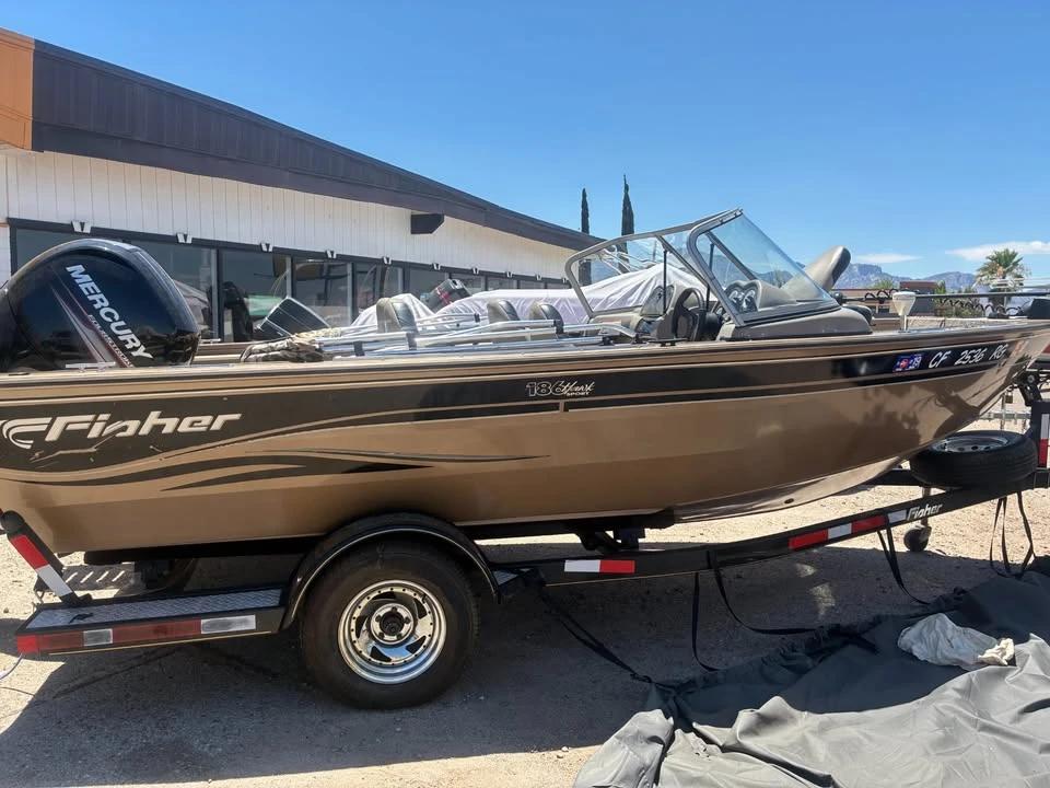 2005 Fisher Hawk 186