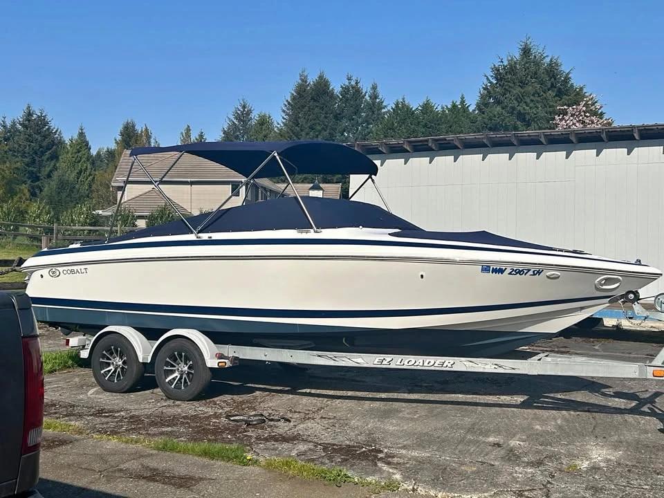 2001 Cobalt 246 246 BR