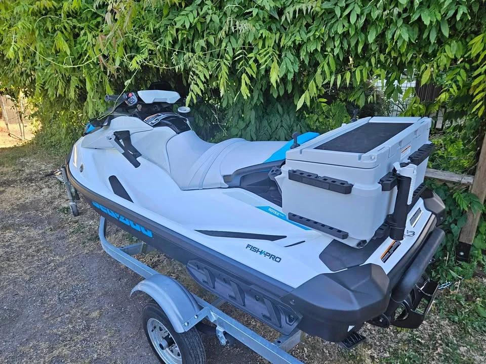 2023 Seadoo fish pro scout FishPro™ Scout 130