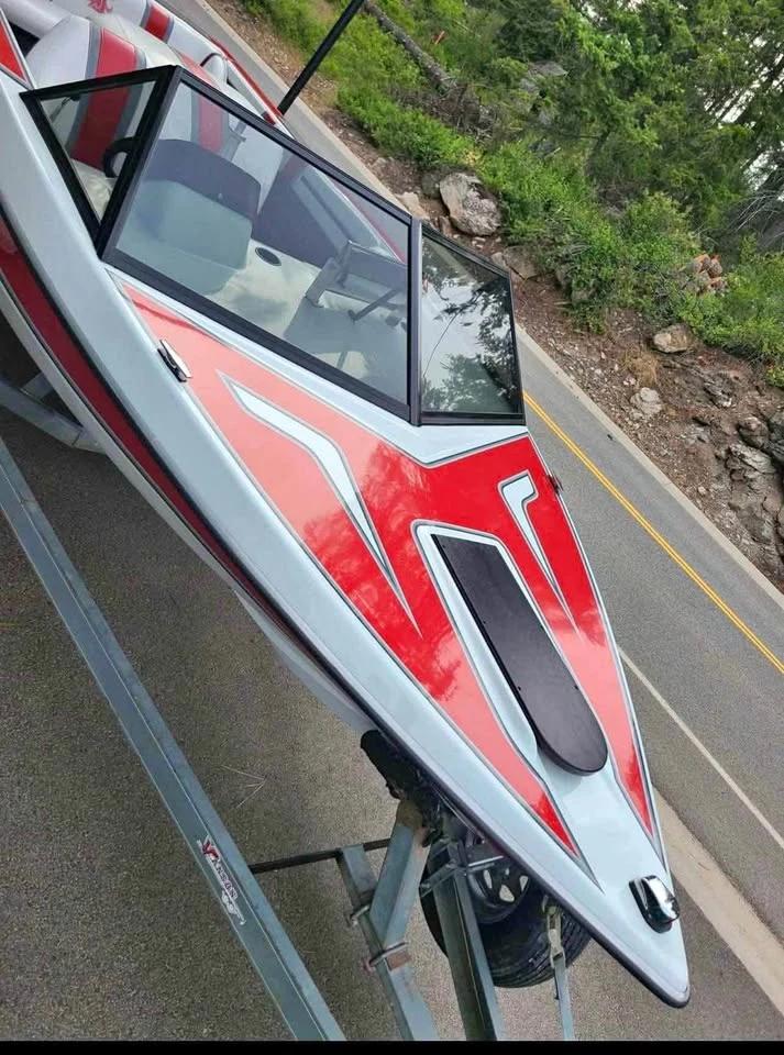 1987 centurion competition ski boat