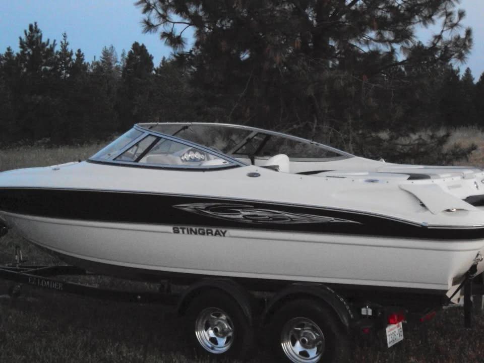 2009 Stingray 225lr 225LR