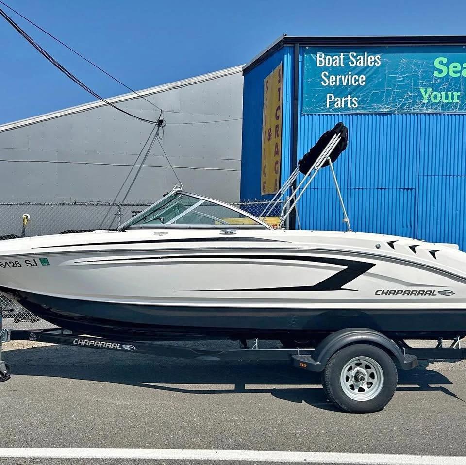 2016 Chaparral 19 h20 sport