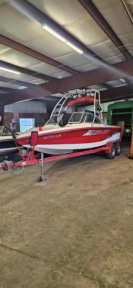 1976 Oldsmobile Centurion boat