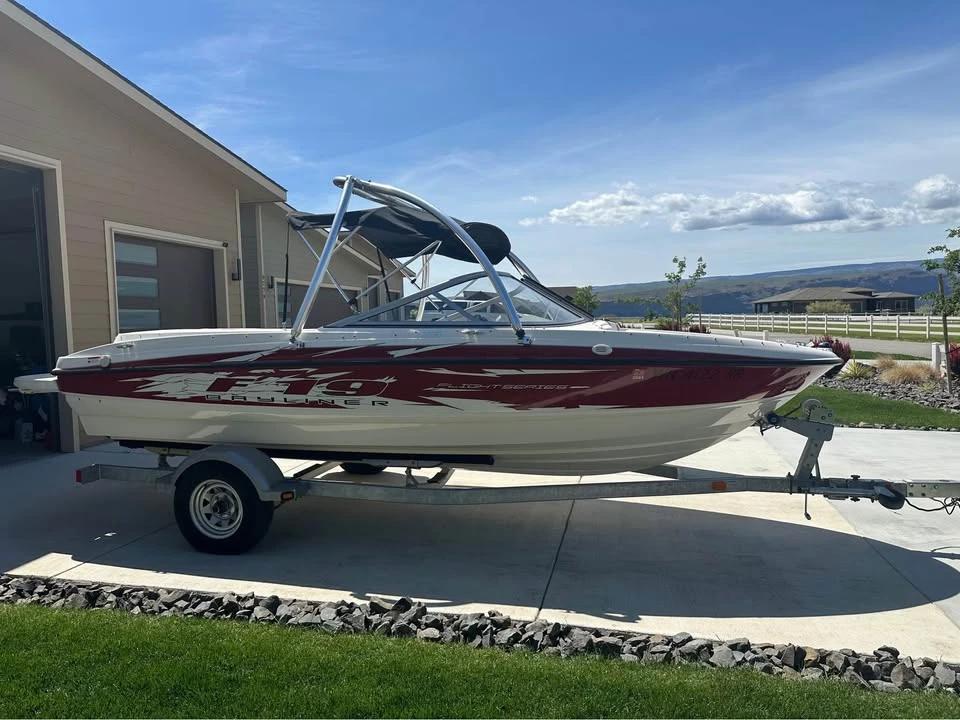 2010 bayliner f19