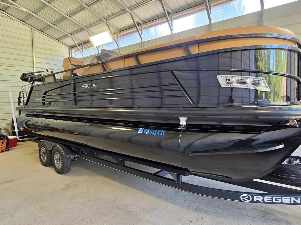 2021 Regency 230 LE3 Pontoon boat 230 LE3 Sport
