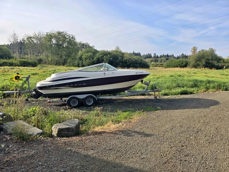 1995 Maxum 2300 SR