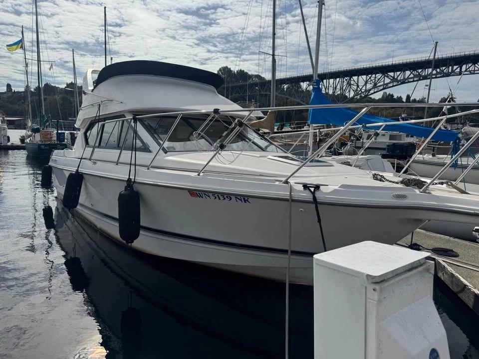 2000 2000 Bayliner Ciera Command Bridge 2858