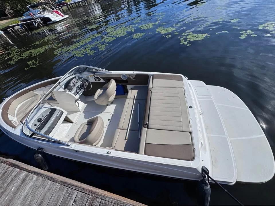 2013 Bayliner 185 Bowrider Boat 200 hrs 185 Bowrider