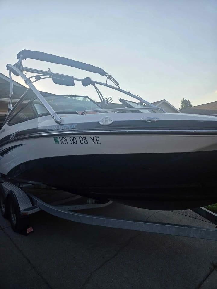 2013 yamaha jet boat 212