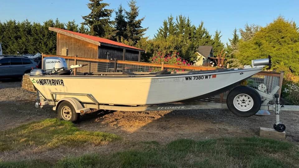 2002 North River Scout