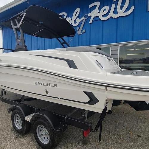 2025 2025 BAYLINER vr6 VR6 Bowrider