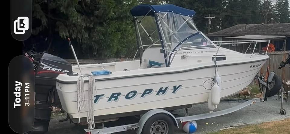 1996 Bayliner Trophy 1802