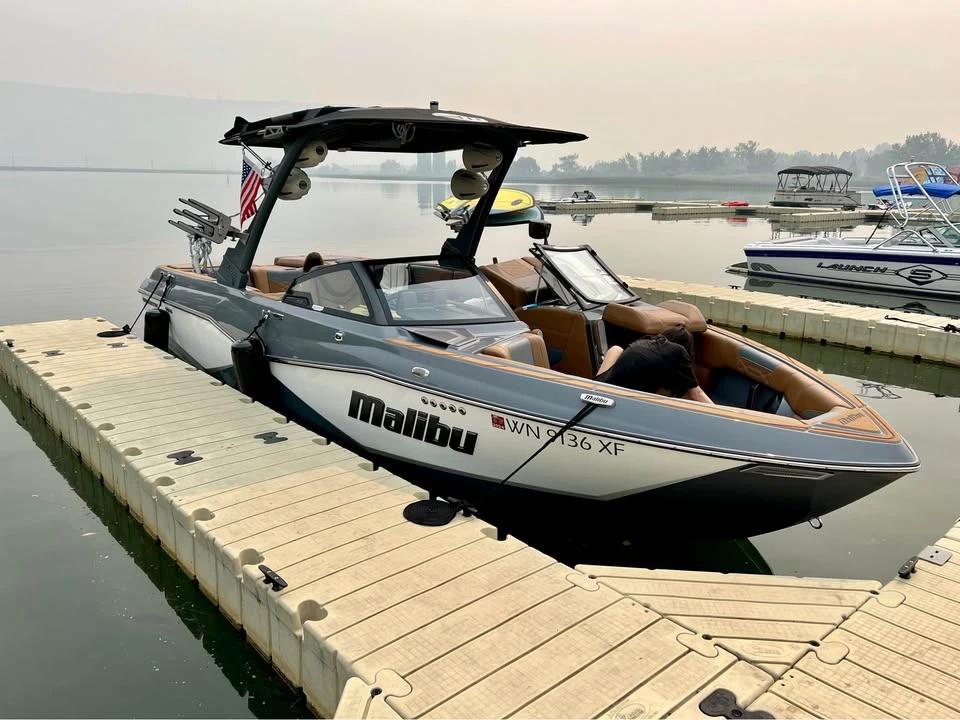 2022 Malibu Wakesetter 25LSV
