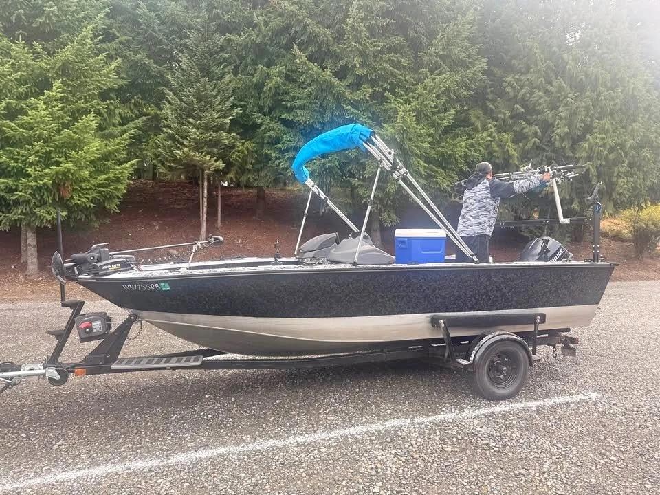 1991 1991 Spectrum 1706 Fish & Ski 1706 Fish & Ski