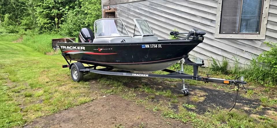 2017 tracker pro v16 wt