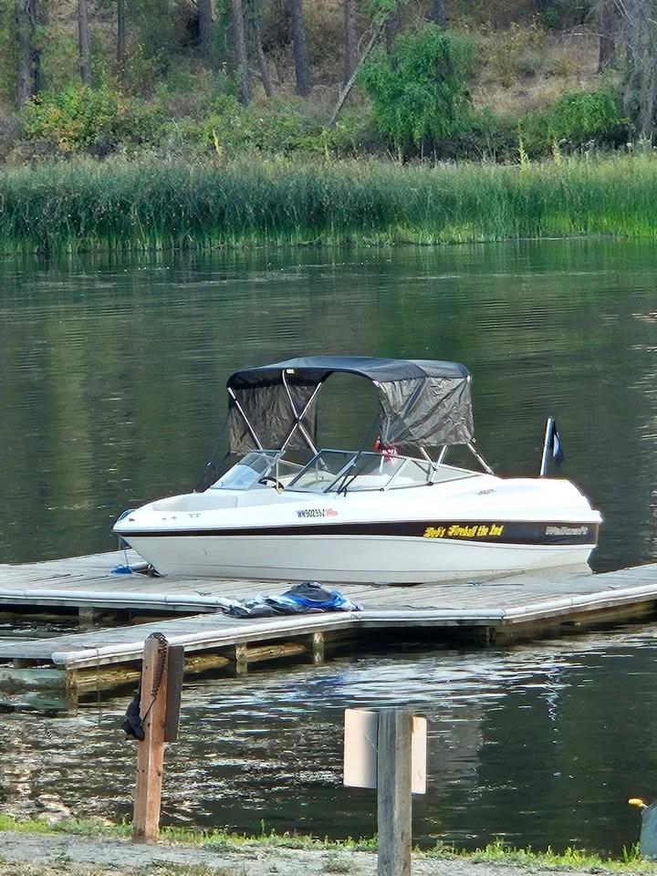 2001 Wellcraft open bow
