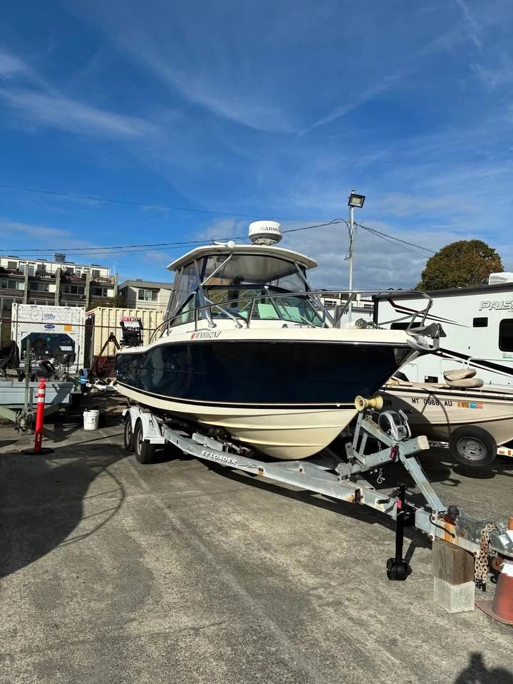 2001 2001 Pursuit Danali 2460 Denali