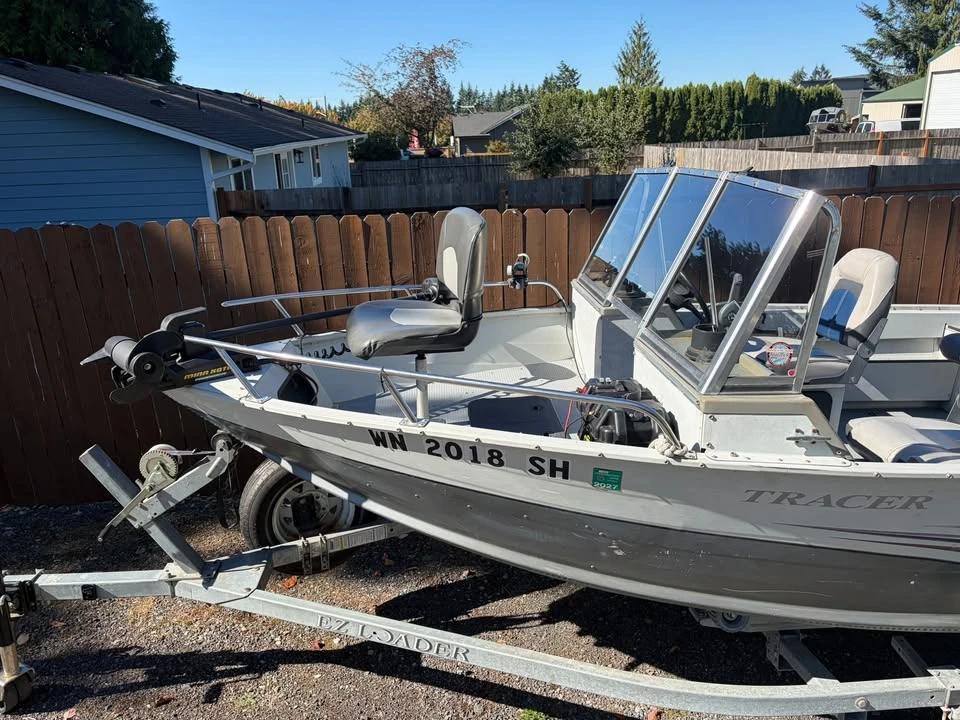 2007 Smokercraft tracer 16 Tracer