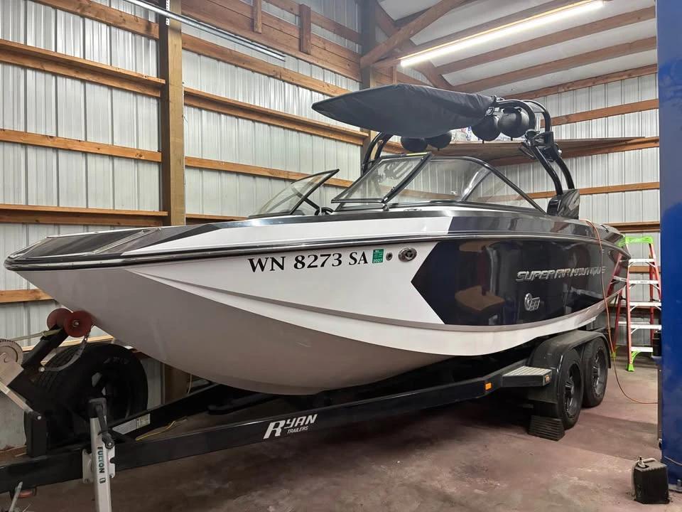 2013 super air Nautique g23
