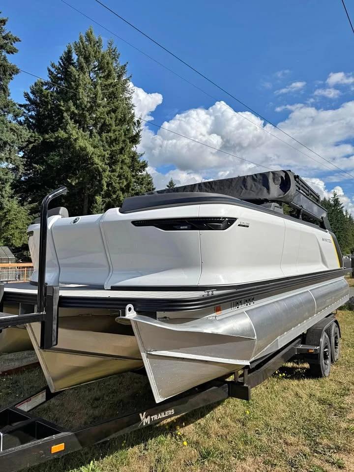 2025 Manitou Explore 24 Pontoon for SALE Manitou Explore 24